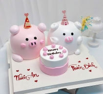 Bánh kem cho bé gái