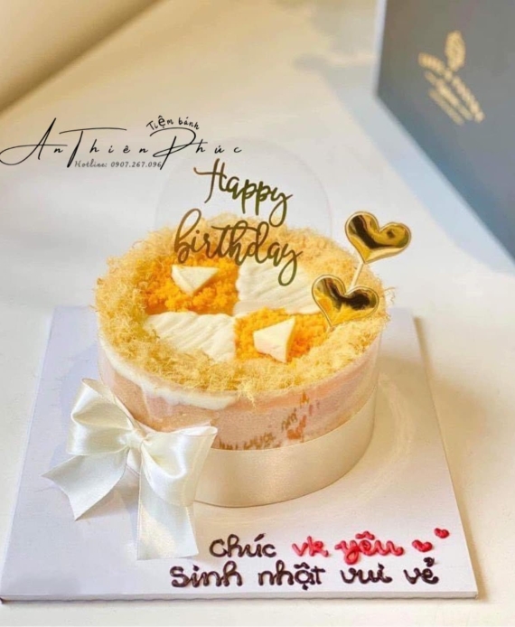 Bánh bông lan chúc mừng vợ